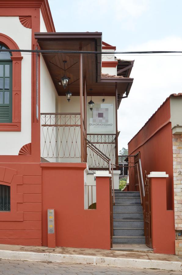 Quadradissimo Apart-Hotel Santa Bárbara Exterior foto